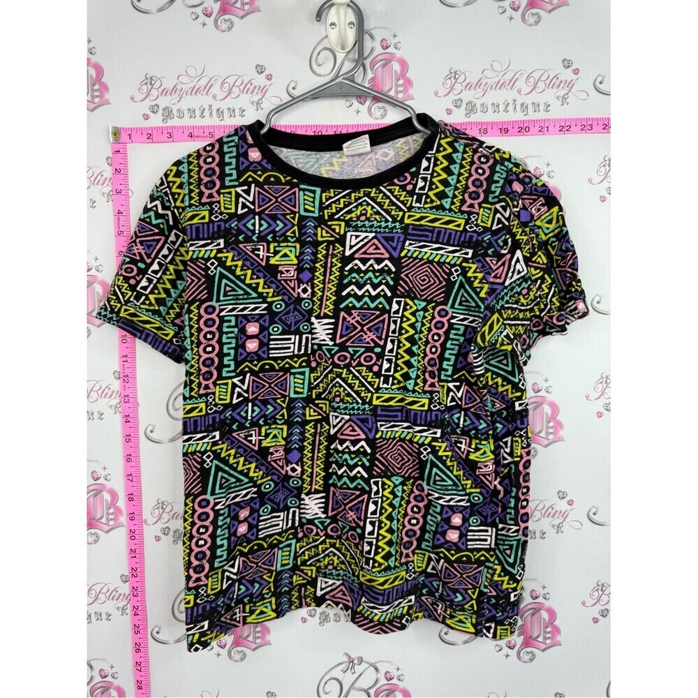 Urban heritage tshirt to Aztec multi color rainbow tiki